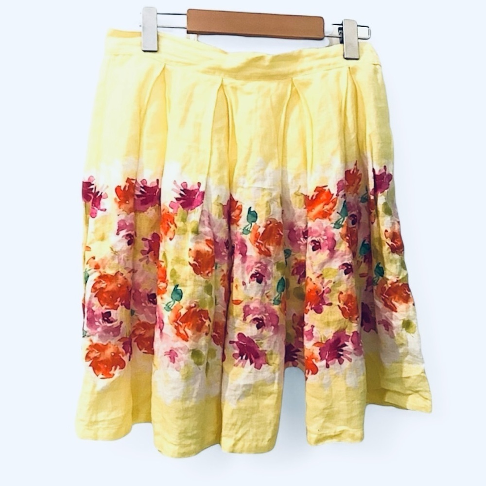 Hopelessly‎ beautiful linen skirt